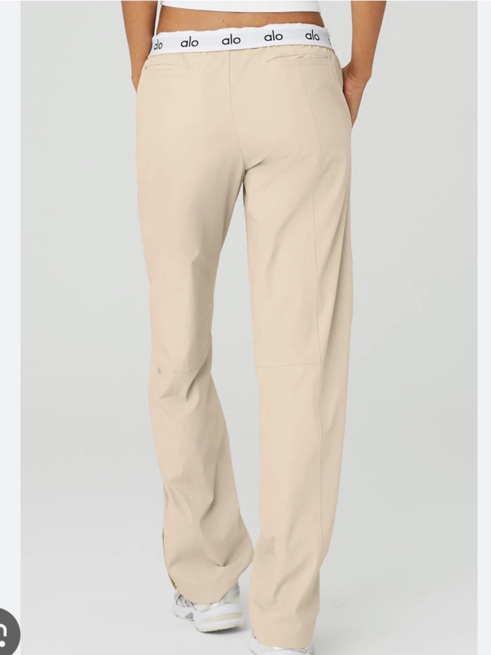 Alo Yoga Flip It Trouser in Macadamia Beige - Picture 2 of 7